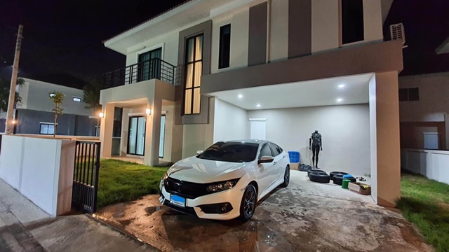 ประกาศฟรี! ซื้อ-ขาย-เช่า คอนโด บ้าน ทาวน์โฮม ที่ดิน และพื้นที่เชิงพาณิชย์ทั่วประเทศไทย ทุกทำเล ทุกงบประมาณ ไม่มีค่าใช้จ่าย ลงง่าย ขายไว เข้าถึงผู้ซื้อโดยตรง 2 192838pic1.jpg