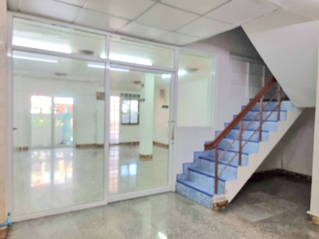 ประกาศฟรี! ซื้อ-ขาย-เช่า คอนโด บ้าน ทาวน์โฮม ที่ดิน และพื้นที่เชิงพาณิชย์ทั่วประเทศไทย ทุกทำเล ทุกงบประมาณ ไม่มีค่าใช้จ่าย ลงง่าย ขายไว เข้าถึงผู้ซื้อโดยตรง 4 192830pic3.jpg