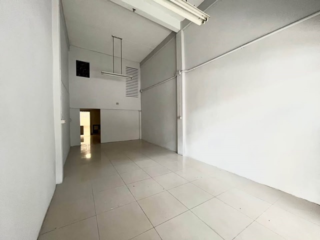 ประกาศฟรี! ซื้อ-ขาย-เช่า คอนโด บ้าน ทาวน์โฮม ที่ดิน และพื้นที่เชิงพาณิชย์ทั่วประเทศไทย ทุกทำเล ทุกงบประมาณ ไม่มีค่าใช้จ่าย ลงง่าย ขายไว เข้าถึงผู้ซื้อโดยตรง 3 192824pic2.jpg