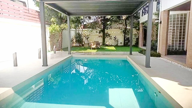 ประกาศฟรี! ซื้อ-ขาย-เช่า คอนโด บ้าน ทาวน์โฮม ที่ดิน และพื้นที่เชิงพาณิชย์ทั่วประเทศไทย ทุกทำเล ทุกงบประมาณ ไม่มีค่าใช้จ่าย ลงง่าย ขายไว เข้าถึงผู้ซื้อโดยตรง 5 192640pic4.jpg