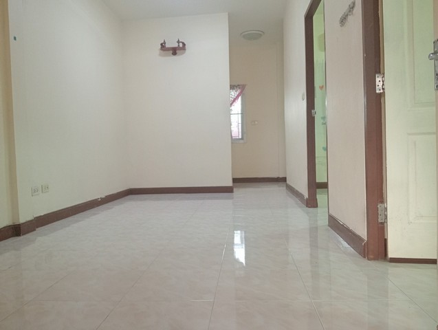 ประกาศฟรี! ซื้อ-ขาย-เช่า คอนโด บ้าน ทาวน์โฮม ที่ดิน และพื้นที่เชิงพาณิชย์ทั่วประเทศไทย ทุกทำเล ทุกงบประมาณ ไม่มีค่าใช้จ่าย ลงง่าย ขายไว เข้าถึงผู้ซื้อโดยตรง 4 487569pic3.jpg