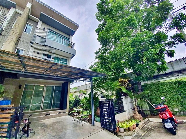 ประกาศฟรี! ซื้อ-ขาย-เช่า คอนโด บ้าน ทาวน์โฮม ที่ดิน และพื้นที่เชิงพาณิชย์ทั่วประเทศไทย ทุกทำเล ทุกงบประมาณ ไม่มีค่าใช้จ่าย ลงง่าย ขายไว เข้าถึงผู้ซื้อโดยตรง 2 193094pic1.jpg