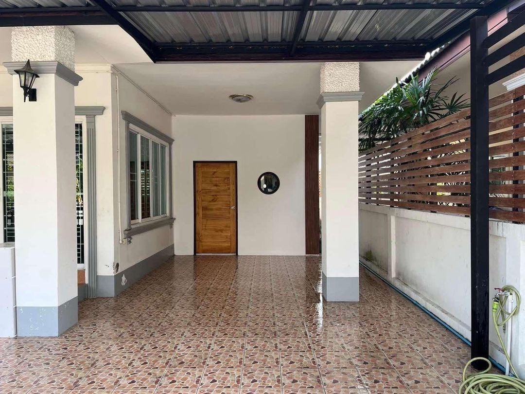 ประกาศฟรี! ซื้อ-ขาย-เช่า คอนโด บ้าน ทาวน์โฮม ที่ดิน และพื้นที่เชิงพาณิชย์ทั่วประเทศไทย ทุกทำเล ทุกงบประมาณ ไม่มีค่าใช้จ่าย ลงง่าย ขายไว เข้าถึงผู้ซื้อโดยตรง 3 193225pic2.jpg