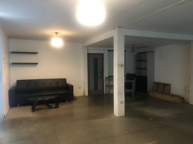 ประกาศฟรี! ซื้อ-ขาย-เช่า คอนโด บ้าน ทาวน์โฮม ที่ดิน และพื้นที่เชิงพาณิชย์ทั่วประเทศไทย ทุกทำเล ทุกงบประมาณ ไม่มีค่าใช้จ่าย ลงง่าย ขายไว เข้าถึงผู้ซื้อโดยตรง 3 487209pic2.jpg