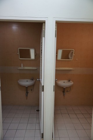 ประกาศฟรี! ซื้อ-ขาย-เช่า คอนโด บ้าน ทาวน์โฮม ที่ดิน และพื้นที่เชิงพาณิชย์ทั่วประเทศไทย ทุกทำเล ทุกงบประมาณ ไม่มีค่าใช้จ่าย ลงง่าย ขายไว เข้าถึงผู้ซื้อโดยตรง 4 487199pic3.jpg