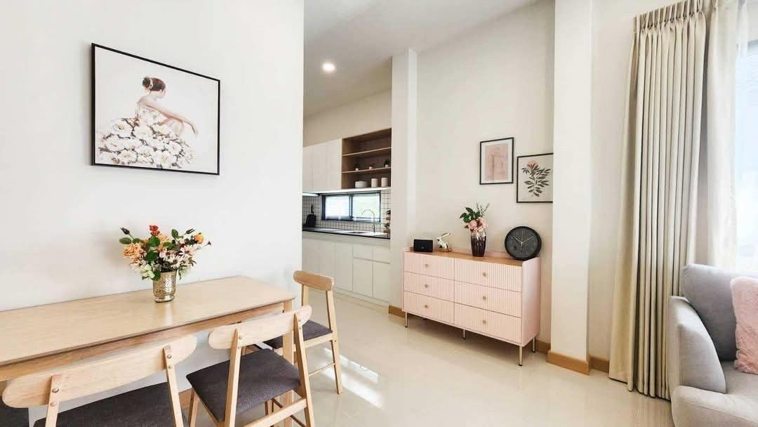 ประกาศฟรี! ซื้อ-ขาย-เช่า คอนโด บ้าน ทาวน์โฮม ที่ดิน และพื้นที่เชิงพาณิชย์ทั่วประเทศไทย ทุกทำเล ทุกงบประมาณ ไม่มีค่าใช้จ่าย ลงง่าย ขายไว เข้าถึงผู้ซื้อโดยตรง 4 193284pic3.jpg