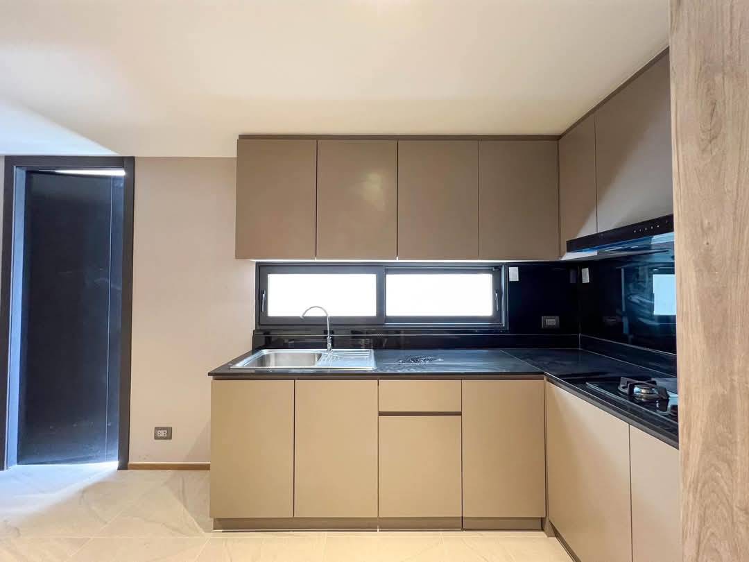 ประกาศฟรี! ซื้อ-ขาย-เช่า คอนโด บ้าน ทาวน์โฮม ที่ดิน และพื้นที่เชิงพาณิชย์ทั่วประเทศไทย ทุกทำเล ทุกงบประมาณ ไม่มีค่าใช้จ่าย ลงง่าย ขายไว เข้าถึงผู้ซื้อโดยตรง 4 487254pic3.jpg