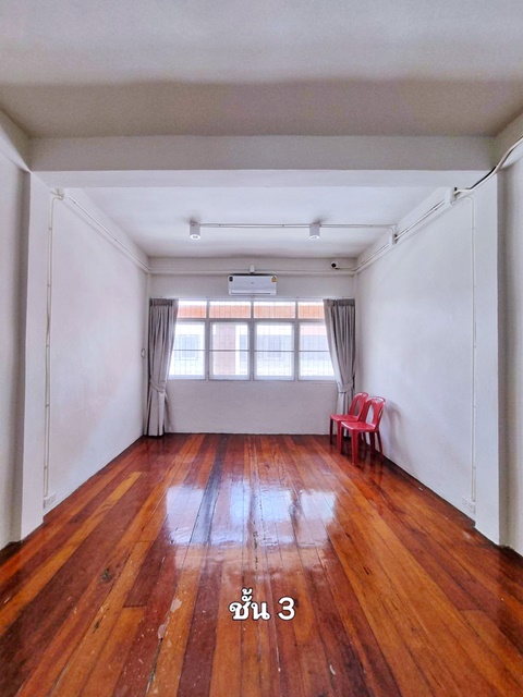 ประกาศฟรี! ซื้อ-ขาย-เช่า คอนโด บ้าน ทาวน์โฮม ที่ดิน และพื้นที่เชิงพาณิชย์ทั่วประเทศไทย ทุกทำเล ทุกงบประมาณ ไม่มีค่าใช้จ่าย ลงง่าย ขายไว เข้าถึงผู้ซื้อโดยตรง 5 193274pic4.jpg