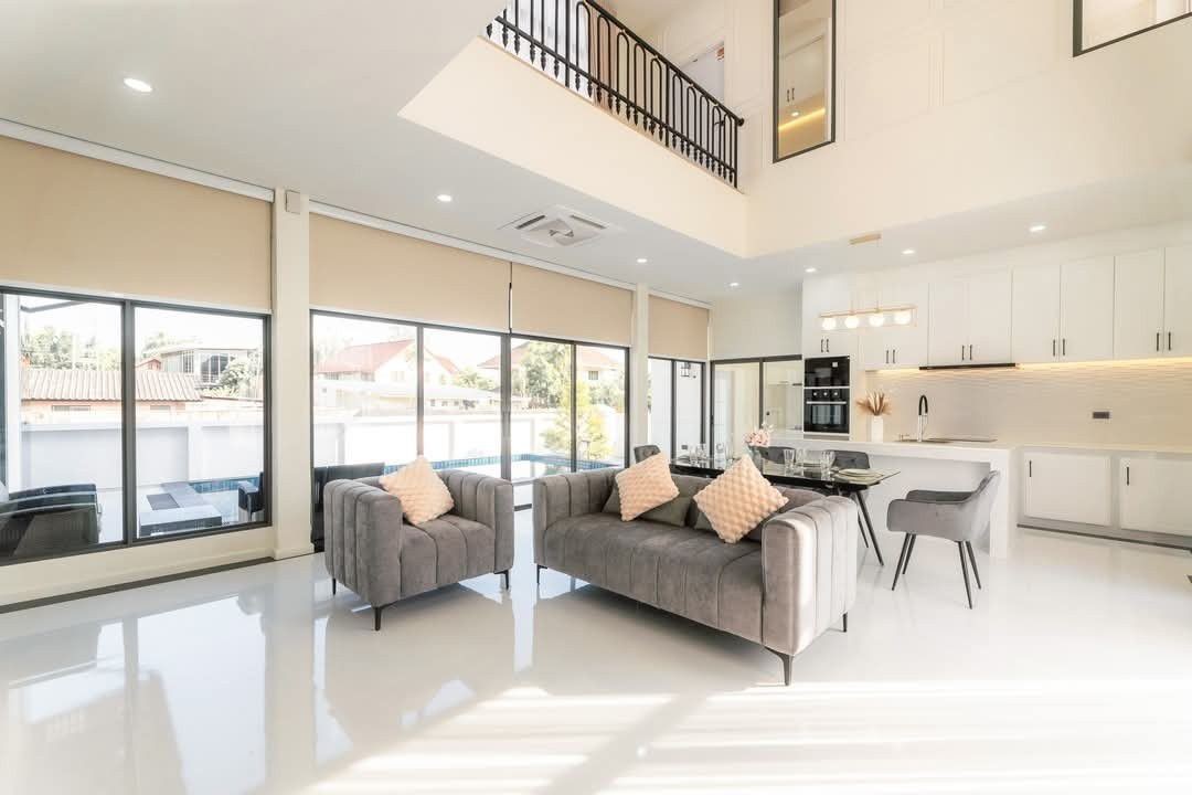 ประกาศฟรี! ซื้อ-ขาย-เช่า คอนโด บ้าน ทาวน์โฮม ที่ดิน และพื้นที่เชิงพาณิชย์ทั่วประเทศไทย ทุกทำเล ทุกงบประมาณ ไม่มีค่าใช้จ่าย ลงง่าย ขายไว เข้าถึงผู้ซื้อโดยตรง 4 193385pic3.jpg