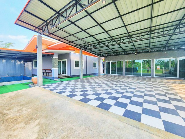 ประกาศฟรี! ซื้อ-ขาย-เช่า คอนโด บ้าน ทาวน์โฮม ที่ดิน และพื้นที่เชิงพาณิชย์ทั่วประเทศไทย ทุกทำเล ทุกงบประมาณ ไม่มีค่าใช้จ่าย ลงง่าย ขายไว เข้าถึงผู้ซื้อโดยตรง 4 272016pic3.jpg