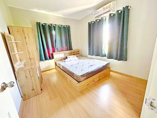 ประกาศฟรี! ซื้อ-ขาย-เช่า คอนโด บ้าน ทาวน์โฮม ที่ดิน และพื้นที่เชิงพาณิชย์ทั่วประเทศไทย ทุกทำเล ทุกงบประมาณ ไม่มีค่าใช้จ่าย ลงง่าย ขายไว เข้าถึงผู้ซื้อโดยตรง 5 193348pic4.jpg