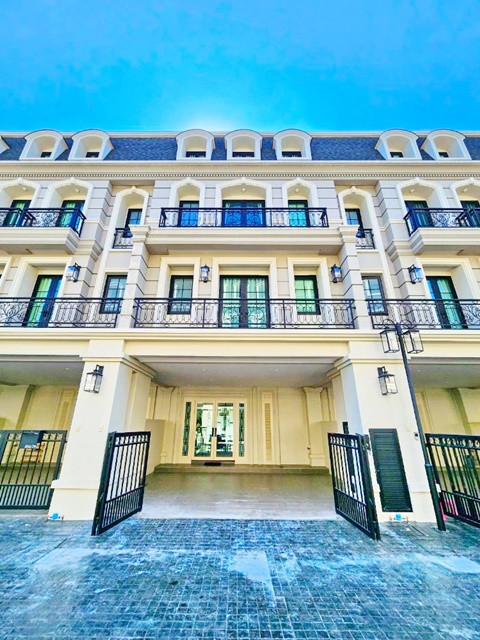 ประกาศฟรี! ซื้อ-ขาย-เช่า คอนโด บ้าน ทาวน์โฮม ที่ดิน และพื้นที่เชิงพาณิชย์ทั่วประเทศไทย ทุกทำเล ทุกงบประมาณ ไม่มีค่าใช้จ่าย ลงง่าย ขายไว เข้าถึงผู้ซื้อโดยตรง 2 193346pic1.jpg