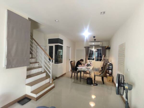 ประกาศฟรี! ซื้อ-ขาย-เช่า คอนโด บ้าน ทาวน์โฮม ที่ดิน และพื้นที่เชิงพาณิชย์ทั่วประเทศไทย ทุกทำเล ทุกงบประมาณ ไม่มีค่าใช้จ่าย ลงง่าย ขายไว เข้าถึงผู้ซื้อโดยตรง 4 487860pic3.jpg