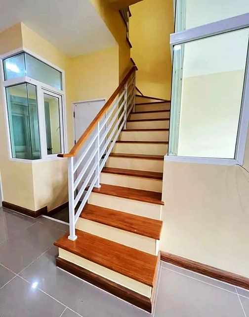 ประกาศฟรี! ซื้อ-ขาย-เช่า คอนโด บ้าน ทาวน์โฮม ที่ดิน และพื้นที่เชิงพาณิชย์ทั่วประเทศไทย ทุกทำเล ทุกงบประมาณ ไม่มีค่าใช้จ่าย ลงง่าย ขายไว เข้าถึงผู้ซื้อโดยตรง 5 193468pic4.jpg