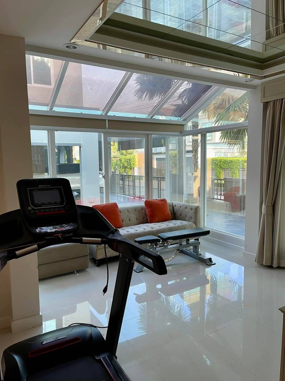 ประกาศฟรี! ซื้อ-ขาย-เช่า คอนโด บ้าน ทาวน์โฮม ที่ดิน และพื้นที่เชิงพาณิชย์ทั่วประเทศไทย ทุกทำเล ทุกงบประมาณ ไม่มีค่าใช้จ่าย ลงง่าย ขายไว เข้าถึงผู้ซื้อโดยตรง 4 194555pic3.jpg