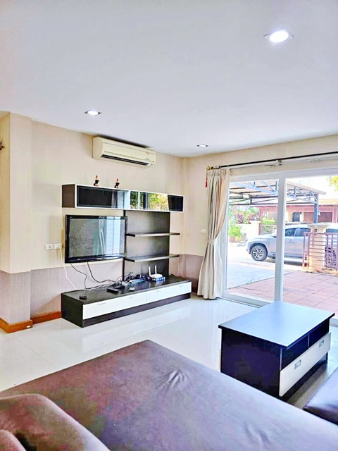 ประกาศฟรี! ซื้อ-ขาย-เช่า คอนโด บ้าน ทาวน์โฮม ที่ดิน และพื้นที่เชิงพาณิชย์ทั่วประเทศไทย ทุกทำเล ทุกงบประมาณ ไม่มีค่าใช้จ่าย ลงง่าย ขายไว เข้าถึงผู้ซื้อโดยตรง 5 194520pic4.jpg