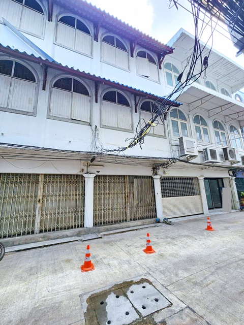 ประกาศฟรี! ซื้อ-ขาย-เช่า คอนโด บ้าน ทาวน์โฮม ที่ดิน และพื้นที่เชิงพาณิชย์ทั่วประเทศไทย ทุกทำเล ทุกงบประมาณ ไม่มีค่าใช้จ่าย ลงง่าย ขายไว เข้าถึงผู้ซื้อโดยตรง 3 194505pic2.jpg