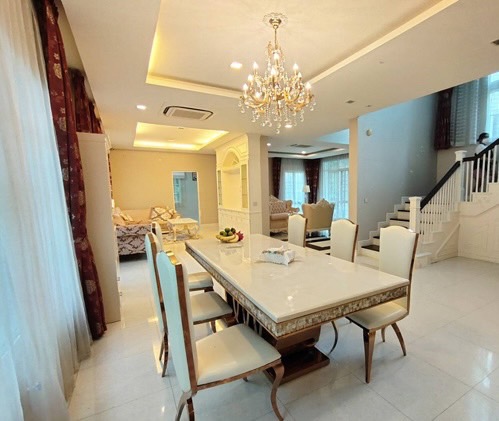 ประกาศฟรี! ซื้อ-ขาย-เช่า คอนโด บ้าน ทาวน์โฮม ที่ดิน และพื้นที่เชิงพาณิชย์ทั่วประเทศไทย ทุกทำเล ทุกงบประมาณ ไม่มีค่าใช้จ่าย ลงง่าย ขายไว เข้าถึงผู้ซื้อโดยตรง 2 194707pic1.jpg