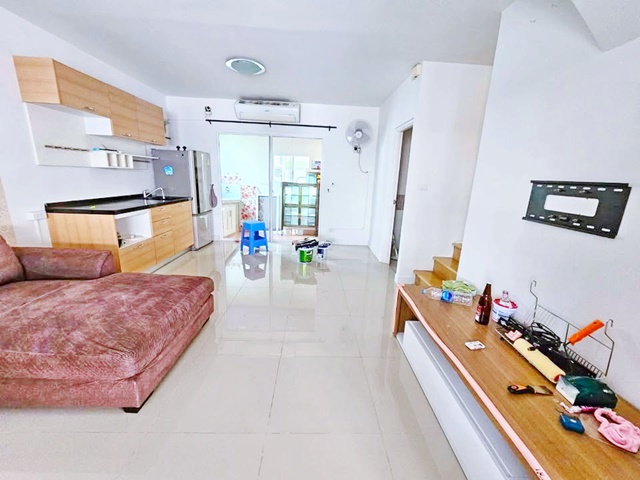 ประกาศฟรี! ซื้อ-ขาย-เช่า คอนโด บ้าน ทาวน์โฮม ที่ดิน และพื้นที่เชิงพาณิชย์ทั่วประเทศไทย ทุกทำเล ทุกงบประมาณ ไม่มีค่าใช้จ่าย ลงง่าย ขายไว เข้าถึงผู้ซื้อโดยตรง 3 194648pic2.jpg