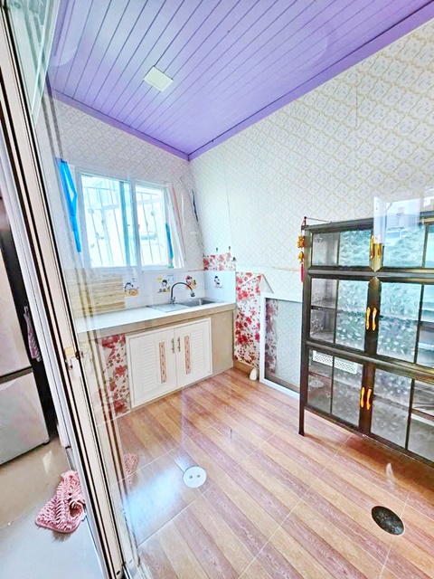 ประกาศฟรี! ซื้อ-ขาย-เช่า คอนโด บ้าน ทาวน์โฮม ที่ดิน และพื้นที่เชิงพาณิชย์ทั่วประเทศไทย ทุกทำเล ทุกงบประมาณ ไม่มีค่าใช้จ่าย ลงง่าย ขายไว เข้าถึงผู้ซื้อโดยตรง 5 194648pic4.jpg