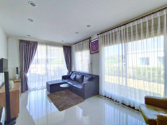 ประกาศฟรี! ซื้อ-ขาย-เช่า คอนโด บ้าน ทาวน์โฮม ที่ดิน และพื้นที่เชิงพาณิชย์ทั่วประเทศไทย ทุกทำเล ทุกงบประมาณ ไม่มีค่าใช้จ่าย ลงง่าย ขายไว เข้าถึงผู้ซื้อโดยตรง 3 194644pic2.jpg