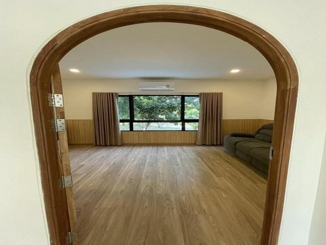 ประกาศฟรี! ซื้อ-ขาย-เช่า คอนโด บ้าน ทาวน์โฮม ที่ดิน และพื้นที่เชิงพาณิชย์ทั่วประเทศไทย ทุกทำเล ทุกงบประมาณ ไม่มีค่าใช้จ่าย ลงง่าย ขายไว เข้าถึงผู้ซื้อโดยตรง 5 487716pic4.jpg