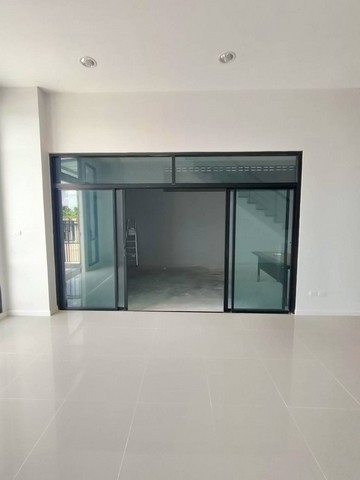 ประกาศฟรี! ซื้อ-ขาย-เช่า คอนโด บ้าน ทาวน์โฮม ที่ดิน และพื้นที่เชิงพาณิชย์ทั่วประเทศไทย ทุกทำเล ทุกงบประมาณ ไม่มีค่าใช้จ่าย ลงง่าย ขายไว เข้าถึงผู้ซื้อโดยตรง 4 487695pic3.jpg