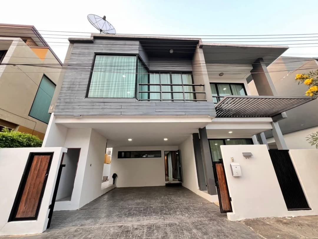 ประกาศฟรี! ซื้อ-ขาย-เช่า คอนโด บ้าน ทาวน์โฮม ที่ดิน และพื้นที่เชิงพาณิชย์ทั่วประเทศไทย ทุกทำเล ทุกงบประมาณ ไม่มีค่าใช้จ่าย ลงง่าย ขายไว เข้าถึงผู้ซื้อโดยตรง 2 194877pic1.jpg