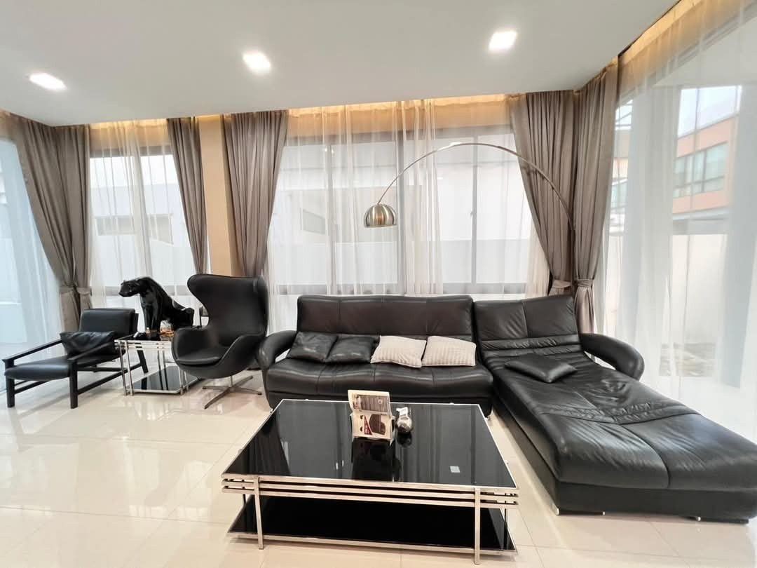 ประกาศฟรี! ซื้อ-ขาย-เช่า คอนโด บ้าน ทาวน์โฮม ที่ดิน และพื้นที่เชิงพาณิชย์ทั่วประเทศไทย ทุกทำเล ทุกงบประมาณ ไม่มีค่าใช้จ่าย ลงง่าย ขายไว เข้าถึงผู้ซื้อโดยตรง 4 194877pic3.jpg