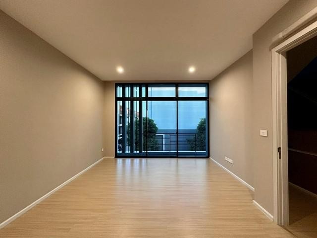 ประกาศฟรี! ซื้อ-ขาย-เช่า คอนโด บ้าน ทาวน์โฮม ที่ดิน และพื้นที่เชิงพาณิชย์ทั่วประเทศไทย ทุกทำเล ทุกงบประมาณ ไม่มีค่าใช้จ่าย ลงง่าย ขายไว เข้าถึงผู้ซื้อโดยตรง 5 487723pic4.jpg