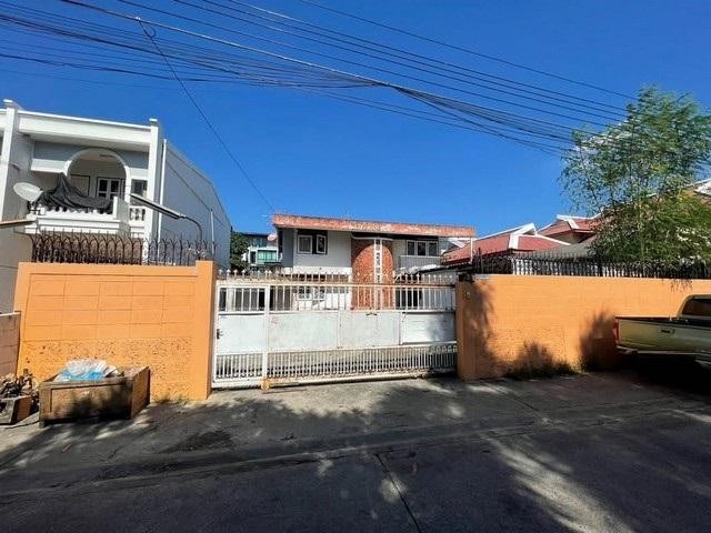 ประกาศฟรี! ซื้อ-ขาย-เช่า คอนโด บ้าน ทาวน์โฮม ที่ดิน และพื้นที่เชิงพาณิชย์ทั่วประเทศไทย ทุกทำเล ทุกงบประมาณ ไม่มีค่าใช้จ่าย ลงง่าย ขายไว เข้าถึงผู้ซื้อโดยตรง 2 487736pic1.jpg