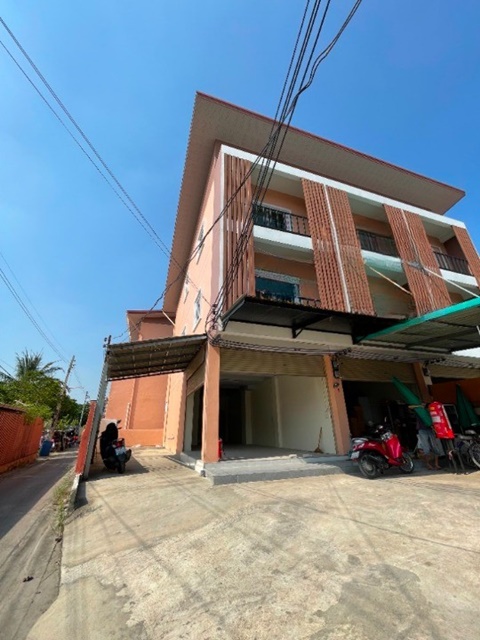 ประกาศฟรี! ซื้อ-ขาย-เช่า คอนโด บ้าน ทาวน์โฮม ที่ดิน และพื้นที่เชิงพาณิชย์ทั่วประเทศไทย ทุกทำเล ทุกงบประมาณ ไม่มีค่าใช้จ่าย ลงง่าย ขายไว เข้าถึงผู้ซื้อโดยตรง 5 194864pic4.jpg