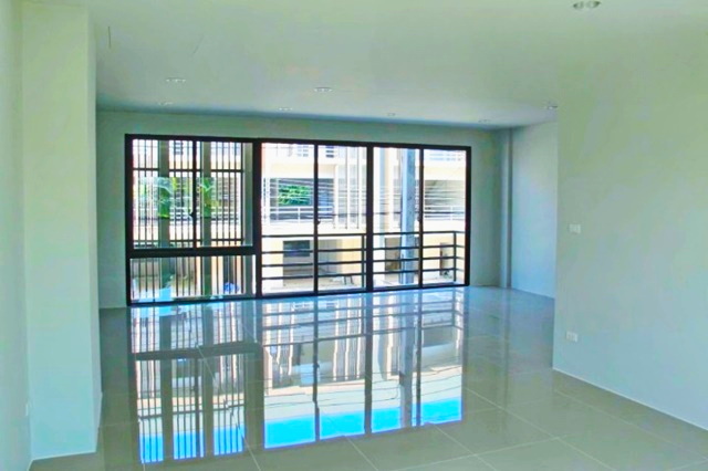 ประกาศฟรี! ซื้อ-ขาย-เช่า คอนโด บ้าน ทาวน์โฮม ที่ดิน และพื้นที่เชิงพาณิชย์ทั่วประเทศไทย ทุกทำเล ทุกงบประมาณ ไม่มีค่าใช้จ่าย ลงง่าย ขายไว เข้าถึงผู้ซื้อโดยตรง 3 194989pic2.jpg