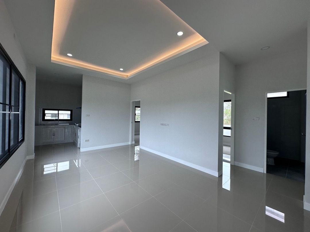 ประกาศฟรี! ซื้อ-ขาย-เช่า คอนโด บ้าน ทาวน์โฮม ที่ดิน และพื้นที่เชิงพาณิชย์ทั่วประเทศไทย ทุกทำเล ทุกงบประมาณ ไม่มีค่าใช้จ่าย ลงง่าย ขายไว เข้าถึงผู้ซื้อโดยตรง 3 195065pic2.jpg