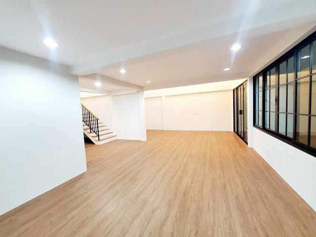 ประกาศฟรี! ซื้อ-ขาย-เช่า คอนโด บ้าน ทาวน์โฮม ที่ดิน และพื้นที่เชิงพาณิชย์ทั่วประเทศไทย ทุกทำเล ทุกงบประมาณ ไม่มีค่าใช้จ่าย ลงง่าย ขายไว เข้าถึงผู้ซื้อโดยตรง 4 487853pic3.jpg