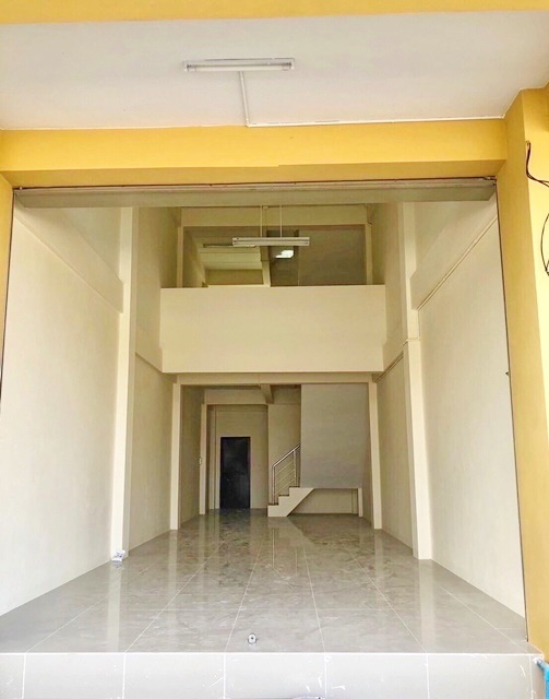 ประกาศฟรี! ซื้อ-ขาย-เช่า คอนโด บ้าน ทาวน์โฮม ที่ดิน และพื้นที่เชิงพาณิชย์ทั่วประเทศไทย ทุกทำเล ทุกงบประมาณ ไม่มีค่าใช้จ่าย ลงง่าย ขายไว เข้าถึงผู้ซื้อโดยตรง 4 195055pic3.jpg