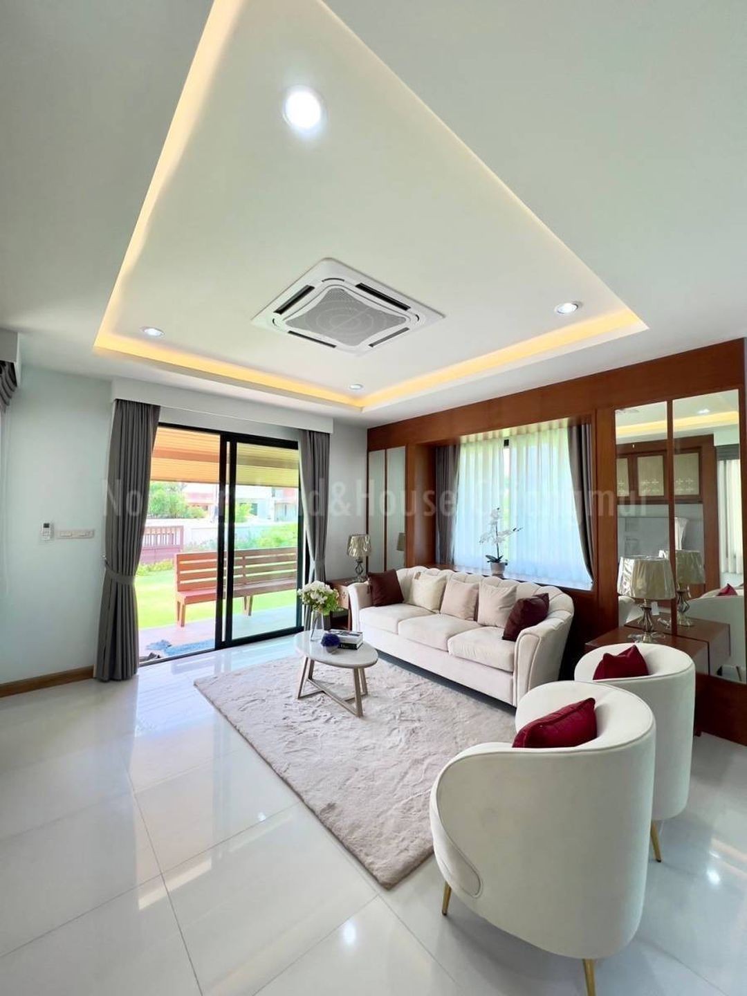 ประกาศฟรี! ซื้อ-ขาย-เช่า คอนโด บ้าน ทาวน์โฮม ที่ดิน และพื้นที่เชิงพาณิชย์ทั่วประเทศไทย ทุกทำเล ทุกงบประมาณ ไม่มีค่าใช้จ่าย ลงง่าย ขายไว เข้าถึงผู้ซื้อโดยตรง 3 195165pic2.jpg