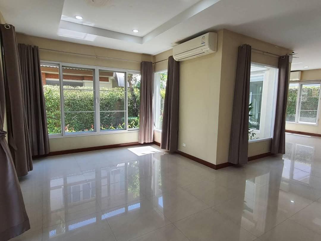 ประกาศฟรี! ซื้อ-ขาย-เช่า คอนโด บ้าน ทาวน์โฮม ที่ดิน และพื้นที่เชิงพาณิชย์ทั่วประเทศไทย ทุกทำเล ทุกงบประมาณ ไม่มีค่าใช้จ่าย ลงง่าย ขายไว เข้าถึงผู้ซื้อโดยตรง 5 195159pic4.jpg