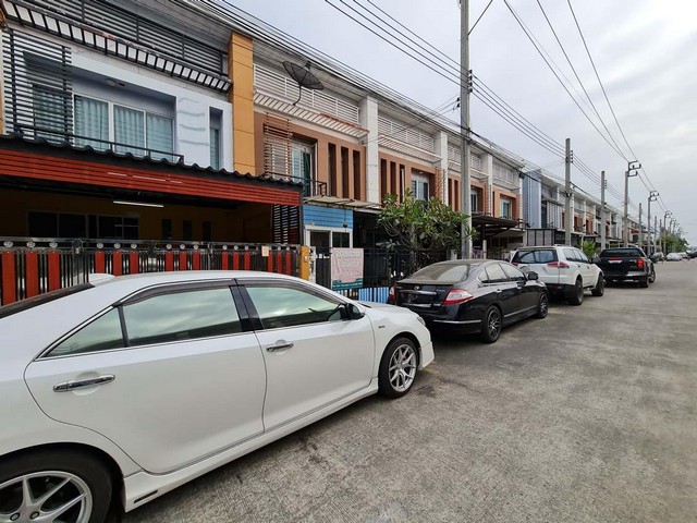 ประกาศฟรี! ซื้อ-ขาย-เช่า คอนโด บ้าน ทาวน์โฮม ที่ดิน และพื้นที่เชิงพาณิชย์ทั่วประเทศไทย ทุกทำเล ทุกงบประมาณ ไม่มีค่าใช้จ่าย ลงง่าย ขายไว เข้าถึงผู้ซื้อโดยตรง 3 190255pic2.jpg