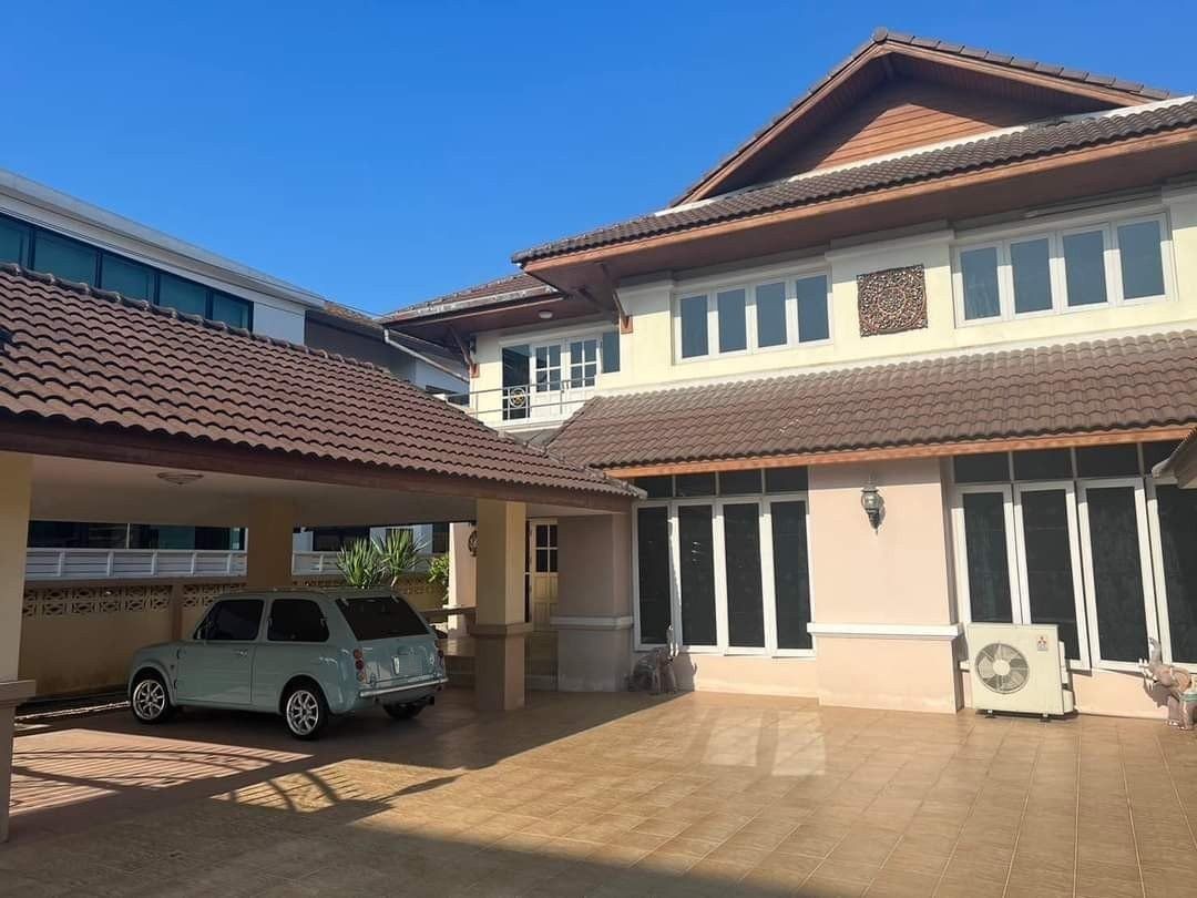 ประกาศฟรี! ซื้อ-ขาย-เช่า คอนโด บ้าน ทาวน์โฮม ที่ดิน และพื้นที่เชิงพาณิชย์ทั่วประเทศไทย ทุกทำเล ทุกงบประมาณ ไม่มีค่าใช้จ่าย ลงง่าย ขายไว เข้าถึงผู้ซื้อโดยตรง 3 195262pic2.jpg