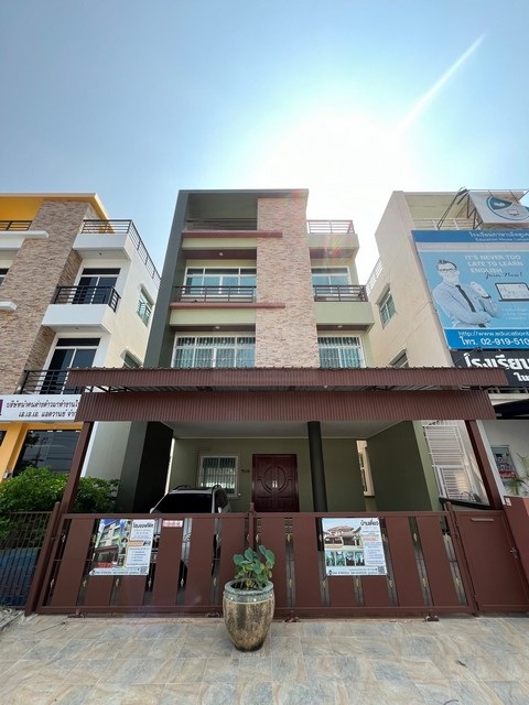 ประกาศฟรี! ซื้อ-ขาย-เช่า คอนโด บ้าน ทาวน์โฮม ที่ดิน และพื้นที่เชิงพาณิชย์ทั่วประเทศไทย ทุกทำเล ทุกงบประมาณ ไม่มีค่าใช้จ่าย ลงง่าย ขายไว เข้าถึงผู้ซื้อโดยตรง 2 488065pic1.jpg