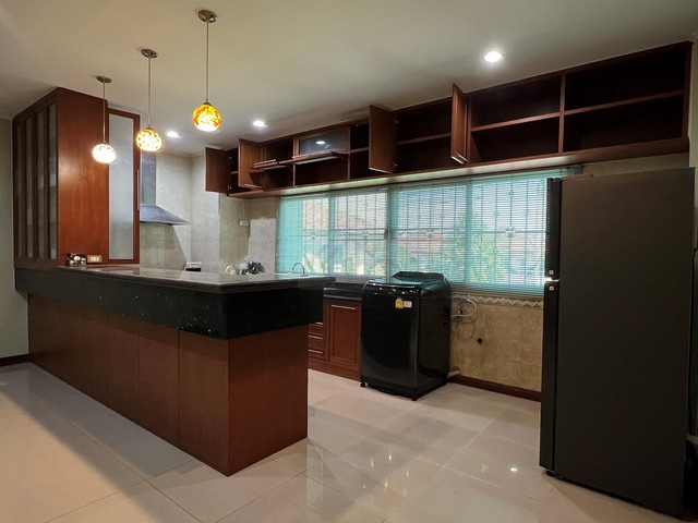 ประกาศฟรี! ซื้อ-ขาย-เช่า คอนโด บ้าน ทาวน์โฮม ที่ดิน และพื้นที่เชิงพาณิชย์ทั่วประเทศไทย ทุกทำเล ทุกงบประมาณ ไม่มีค่าใช้จ่าย ลงง่าย ขายไว เข้าถึงผู้ซื้อโดยตรง 4 488065pic3.jpg