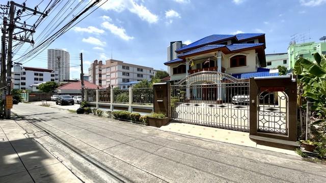 ประกาศฟรี! ซื้อ-ขาย-เช่า คอนโด บ้าน ทาวน์โฮม ที่ดิน และพื้นที่เชิงพาณิชย์ทั่วประเทศไทย ทุกทำเล ทุกงบประมาณ ไม่มีค่าใช้จ่าย ลงง่าย ขายไว เข้าถึงผู้ซื้อโดยตรง 4 488086pic3.jpg