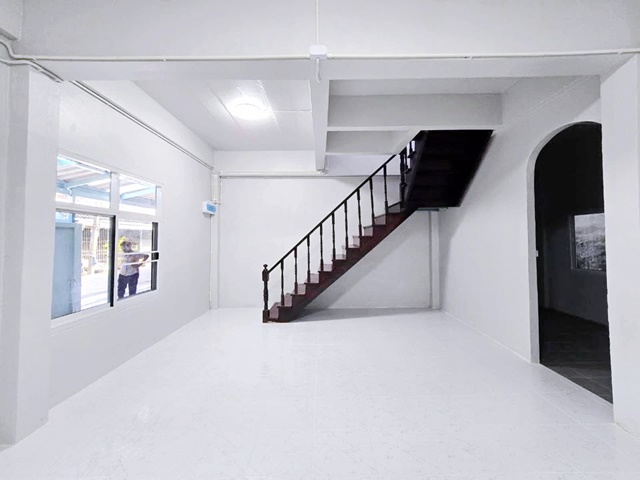 ประกาศฟรี! ซื้อ-ขาย-เช่า คอนโด บ้าน ทาวน์โฮม ที่ดิน และพื้นที่เชิงพาณิชย์ทั่วประเทศไทย ทุกทำเล ทุกงบประมาณ ไม่มีค่าใช้จ่าย ลงง่าย ขายไว เข้าถึงผู้ซื้อโดยตรง 3 195235pic2.jpg