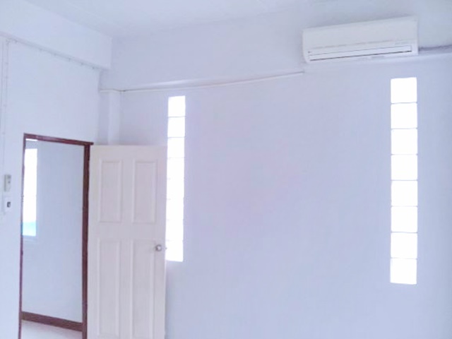 ประกาศฟรี! ซื้อ-ขาย-เช่า คอนโด บ้าน ทาวน์โฮม ที่ดิน และพื้นที่เชิงพาณิชย์ทั่วประเทศไทย ทุกทำเล ทุกงบประมาณ ไม่มีค่าใช้จ่าย ลงง่าย ขายไว เข้าถึงผู้ซื้อโดยตรง 4 195232pic3.jpg