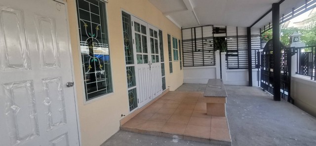 ประกาศฟรี! ซื้อ-ขาย-เช่า คอนโด บ้าน ทาวน์โฮม ที่ดิน และพื้นที่เชิงพาณิชย์ทั่วประเทศไทย ทุกทำเล ทุกงบประมาณ ไม่มีค่าใช้จ่าย ลงง่าย ขายไว เข้าถึงผู้ซื้อโดยตรง 5 285279pic4.jpg