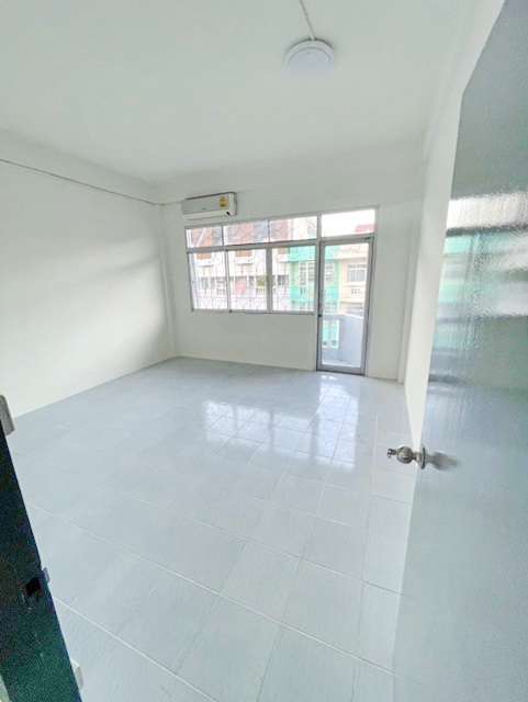 ประกาศฟรี! ซื้อ-ขาย-เช่า คอนโด บ้าน ทาวน์โฮม ที่ดิน และพื้นที่เชิงพาณิชย์ทั่วประเทศไทย ทุกทำเล ทุกงบประมาณ ไม่มีค่าใช้จ่าย ลงง่าย ขายไว เข้าถึงผู้ซื้อโดยตรง 4 195711pic3.jpg