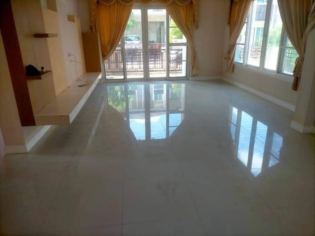 ประกาศฟรี! ซื้อ-ขาย-เช่า คอนโด บ้าน ทาวน์โฮม ที่ดิน และพื้นที่เชิงพาณิชย์ทั่วประเทศไทย ทุกทำเล ทุกงบประมาณ ไม่มีค่าใช้จ่าย ลงง่าย ขายไว เข้าถึงผู้ซื้อโดยตรง 3 196409pic2.jpg