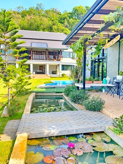 ประกาศฟรี! ซื้อ-ขาย-เช่า คอนโด บ้าน ทาวน์โฮม ที่ดิน และพื้นที่เชิงพาณิชย์ทั่วประเทศไทย ทุกทำเล ทุกงบประมาณ ไม่มีค่าใช้จ่าย ลงง่าย ขายไว เข้าถึงผู้ซื้อโดยตรง 2 195818pic1.jpg