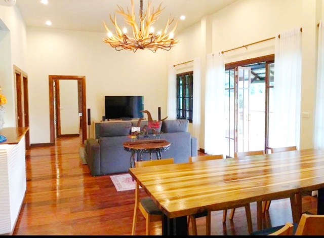 ประกาศฟรี! ซื้อ-ขาย-เช่า คอนโด บ้าน ทาวน์โฮม ที่ดิน และพื้นที่เชิงพาณิชย์ทั่วประเทศไทย ทุกทำเล ทุกงบประมาณ ไม่มีค่าใช้จ่าย ลงง่าย ขายไว เข้าถึงผู้ซื้อโดยตรง 4 195818pic3.jpg